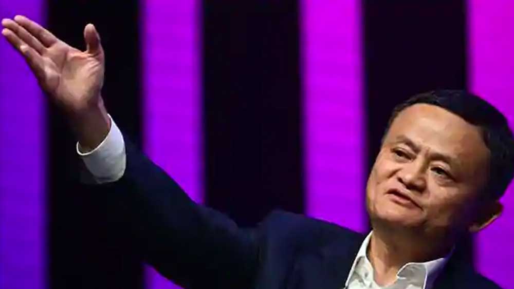 ১৯৯৫ সালে কয়েকজন বন্ধুর সঙ্গে আমেরিকায় গিয়েছিলেন মা। তখনই বুঝতে পেরেছিলেন আগামী দশক হতে চলেছে ইন্টারনেটের। সে বছরই স্ত্রী ও বন্ধুদের সঙ্গে ‘চায়না ইয়েলো পেজেস’ নামে একটি ওয়েবসাইট শুরু করেন।