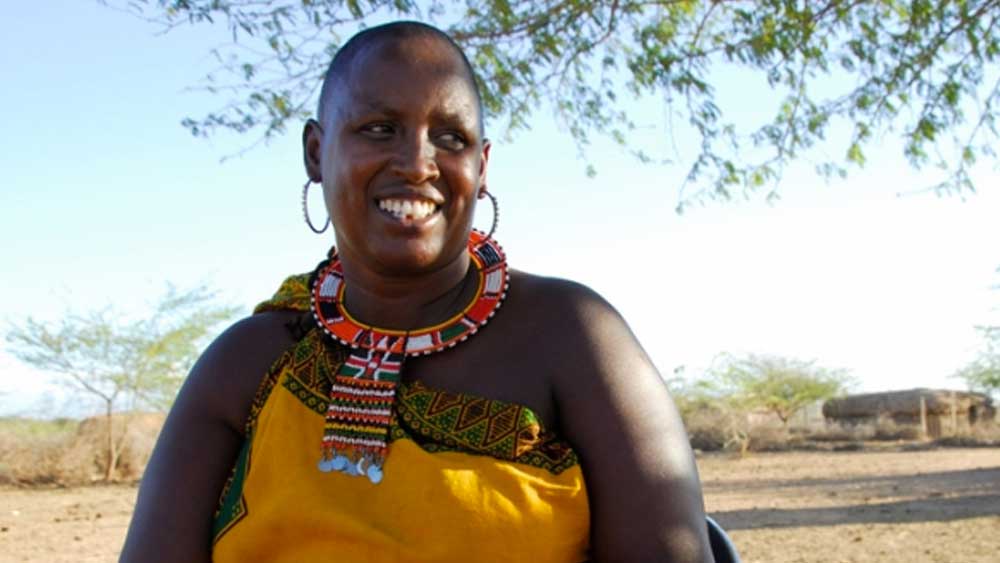 ১৯৯০ সালে রেবেকা ললোসলি নামে মহিলা নির্যাতিত এবং বিতাড়িত আরও কয়েক জন মহিলাকে নিয়ে এই পুরুষমুক্ত গ্রাম গড়ে তুলেছিলেন।