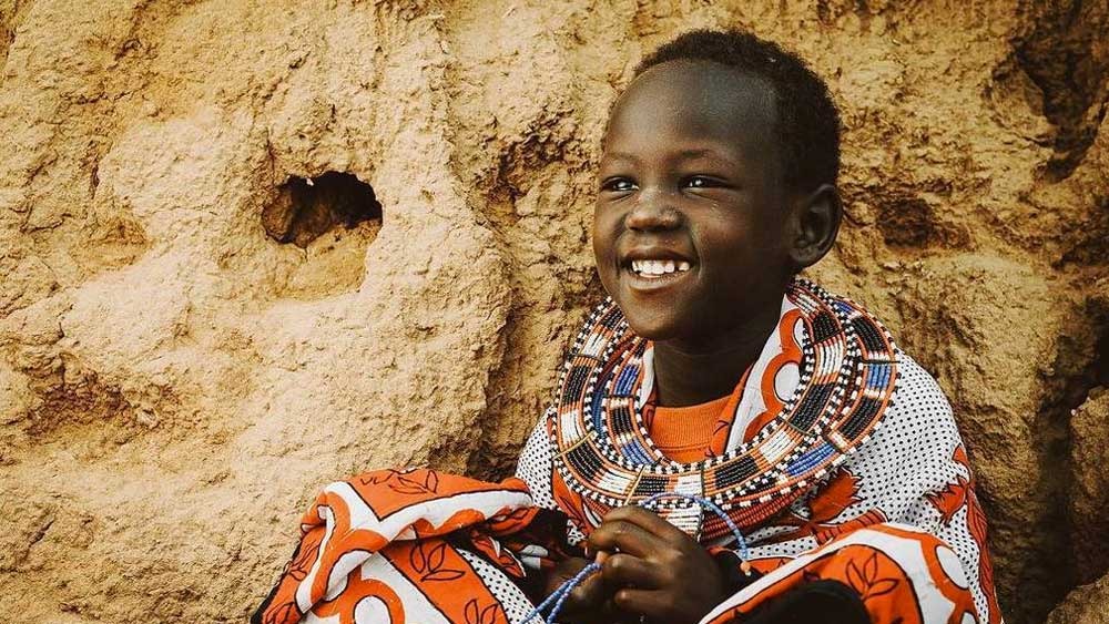 শেষ ২০১৫ সালে লোকগণনা হয়েছিল এখানে। সেই অনুযায়ী, তখন ৪৭ জন মহিলা এবং শ’দুয়েক শিশু ছিল উমোজায়।