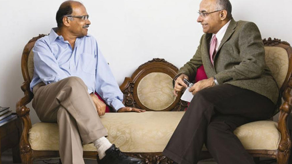 এর পর তিনি এয়ার কার্গো পরিষেবা চালু করেন। নাম দেন ডেকান ৩৬০। এই ব্যবসাও বেশি দিন টানতে পারেননি তিনি। ২০১৩ সালের পর ব্যবসা গুটিয়ে নিতে হয় তাঁকে।