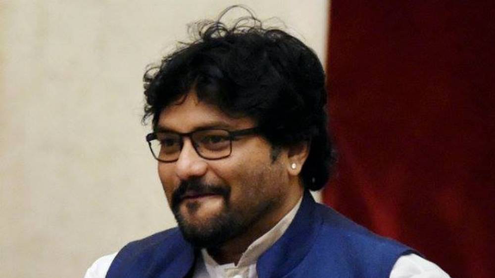 নির্বাচন কমিশনকে দেওয়া হলফনামায় বাবুল জানিয়েছেন তাঁর সম্পত্তির খতিয়ান। ২০১৯-২০ আর্থিক বছরে তাঁর উপার্জন ১৩ লক্ষ ৩২ হাজার ৯৪০ টাকা। তার আগের আর্থিক বর্ষে এই অঙ্ক ছিল ১১ লক্ষ ৯২ হাজার ১৮০ টাকা।