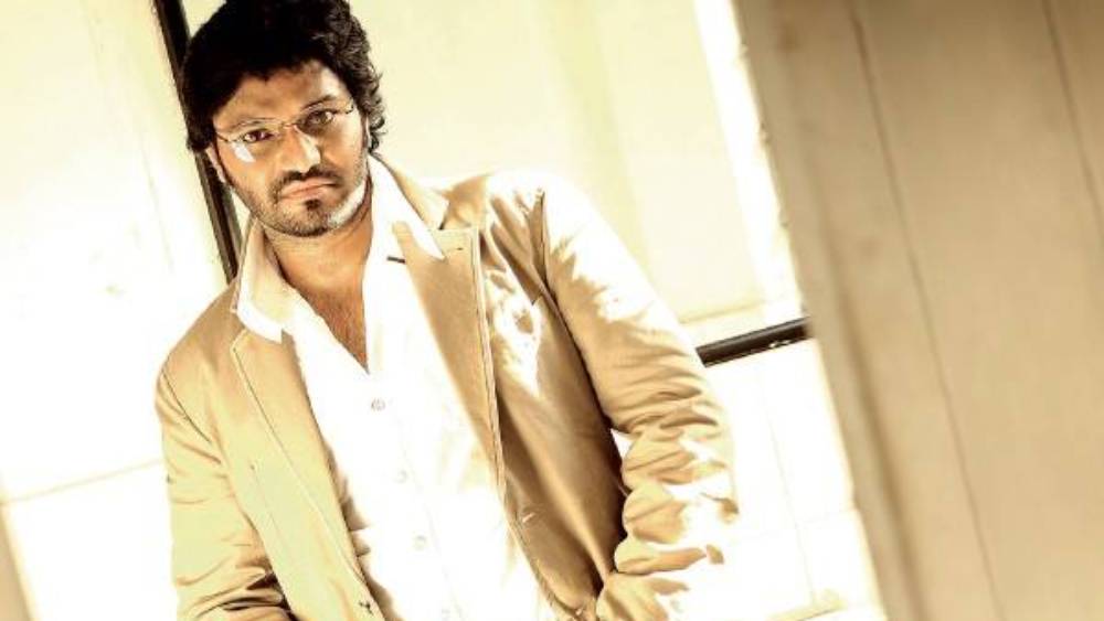 এ ছাড়াও চারটি ব্যাঙ্কের সেভিংস অ্যাকাউন্টে তাঁর নামে আছে যথাক্রমে ১৩ হাজার ২৪১ টাকা, ২ লক্ষ ৭৮ হাজার ৮৫০ টাকা, ৭ হাজার ১৫৯ টাকা এবং ৩৫ হাজার ৭৬৮ টাকা।