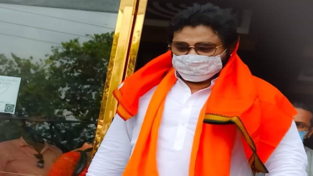 গত ৭ বছর বিভিন্ন কেন্দ্রীয় মন্ত্রকের দায়িত্ব পালন করেছেন বাবুল। চলতি বিধানসভা নির্বাচনে পদ্মশিবিরের তূণীরের অন্যতম অস্ত্র তিনি।