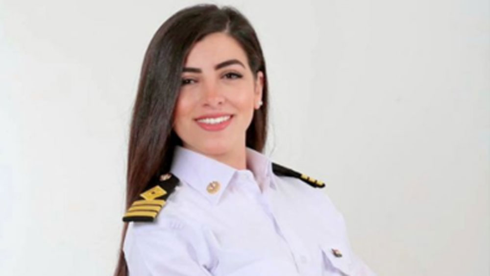 ২০১৫ সালে তিনি মিশরের প্রথম মহিলা জাহাজ ক্যাপ্টেন হন। সে সময় সংবাদমাধ্যমের শিরোনামে জায়গা করে নিয়েছিলেন তিনি। মিশরে একটি নতুন ইতিহাস রচনা করেছিলেন।