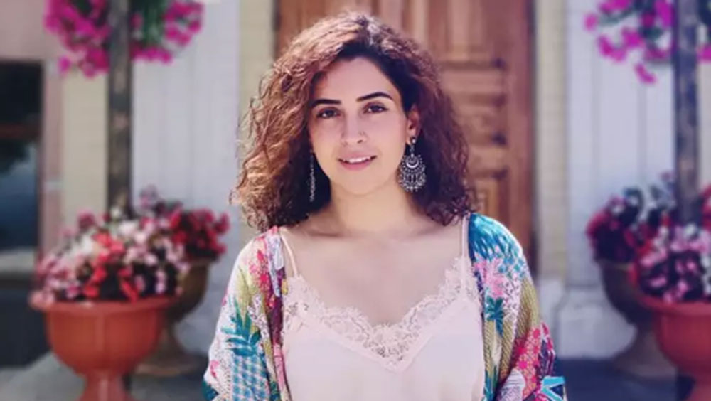 প্রথম ১০০-এর মধ্যে পৌঁছেও গিয়েছিলেন। কিন্তু তারপর আর পারেননি। ওই রাতেই তাঁকে জানিয়ে দেওয়া হয় যে অডিশন থেকে তাঁকে বাদ দেওয়া হয়েছে।