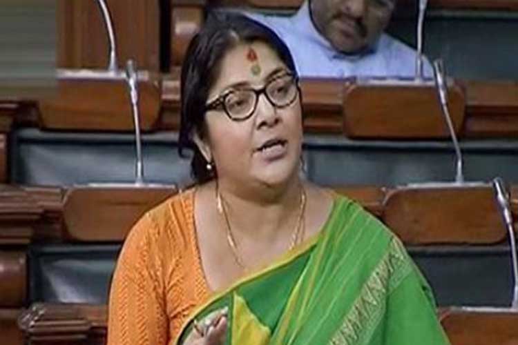 প্রতিবাদী সত্তা থেকেই জড়িয়ে পড়েছিলেন তৃণমূলের সঙ্গে। কয়েক বছর পর সেই সম্পর্ক নিজেই ভাঙেন।