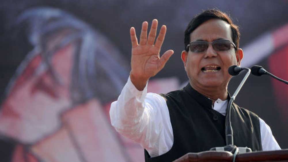 রাজনীতিতে হাতেখড়ি কলেজজীবনে। তার পর বিধানসভা থেকে লোকসভা, বিভিন্ন নির্বাচনে প্রতিদ্বন্দ্বিতা করেছেন। অতীতের পোড়খাওয়া বিধায়ক এবং সাংসদ সেলিম এ বার হুগলির চণ্ডীতলা কেন্দ্রের প্রার্থী।