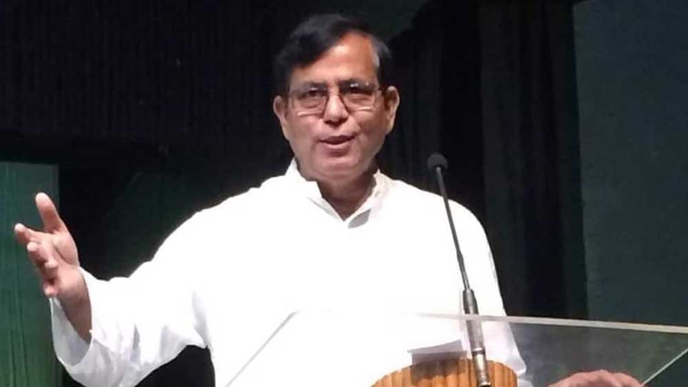 চলতি বিধানসভা নির্বাচনে চণ্ডীতলায় সেলিমের মূল প্রতিদ্বন্দ্বী তৃণমূলের স্বাতী খোন্দকার এবং বিজেপি-র যশ দাশগুপ্ত। নির্বাচনের ময়দানে তাঁদের সঙ্গে এই অভিজ্ঞ রাজনীতিকের লড়াই দেখার অপেক্ষায় সব মহল।