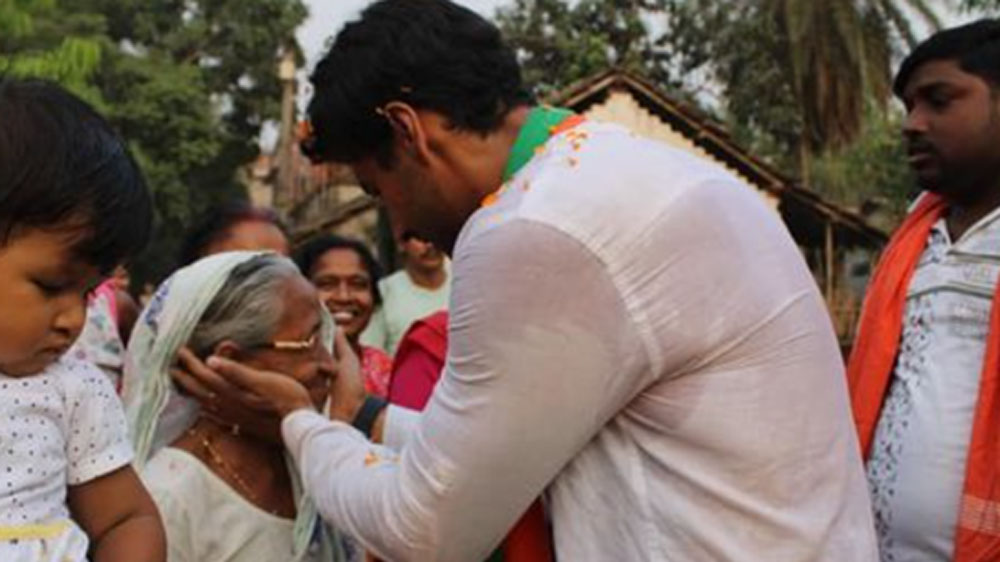 তাঁর অস্থাবর সম্পত্তির পরিমাণ মোট ২ কোটি ১০ লাখ ৬৬ হাজার ১৪৪ টাকা। স্থাবর সম্পত্তিও রয়েছে কোটির উপর। ১ কোটি ৬০ লাখ টাকার রয়েছে স্থাবর সম্পত্তি।