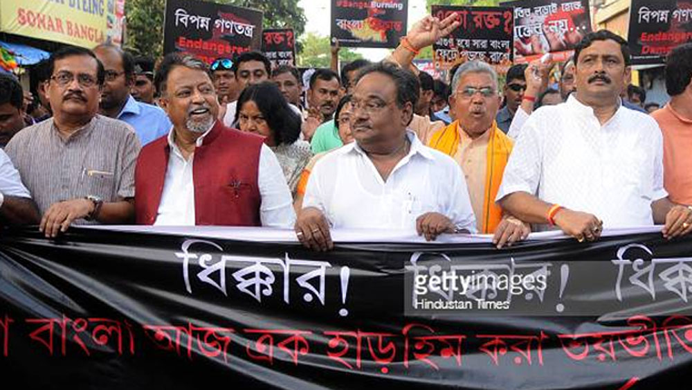 এসবিআই এবং পিএনবি-র ৩টি আলাদা শাখা মিলিয়ে জমানো টাকা মোট ১ লাখ ৮ বাজার ৫৭ টাকা।