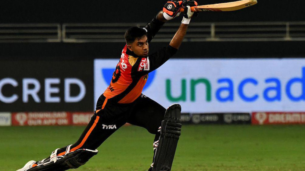 বল করতে এসে এক ওভারে ১৪ রান দেন। ব্যাট হাতেও মাত্র ১১ রান করে আউট হন বিজয় শঙ্কর। দলের প্রয়োজনে তাঁর মতো অলরাউন্ডারের ব্যর্থতায় ভুগতে হয়ে হায়দরাবাদকে।