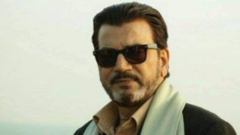 হলফনামায় তাঁর একটি বাড়ির কথা উল্লেখ করেছেন চিরঞ্জিত। টালিগঞ্জে ডক্টর মেঘনাদ সাহা সরণিতে ওই ফ্ল্যাট তিনি ১৯৯২ সালে কিনেছিলেন ৯ লক্ষ ৩৪ হাজার ৬৬২ টাকায়। ফ্ল্যাটের বর্তমান বাজারদর প্রায় ৫০ লক্ষ টাকা।