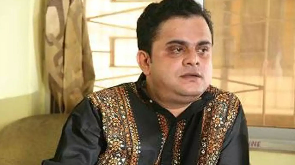 দমদম বিধানসভা কেন্দ্রের তৃণমূল প্রার্থী ব্রাত্য বসু। স্ত্রীর সঙ্গে জুটিতে কয়েক কোটি টাকার মালিক। হলফনামায় দেওয়া হিসাব অনুযায়ী তার মধ্যে কোন খাতে কত টাকা রয়েছে দেখে নিন