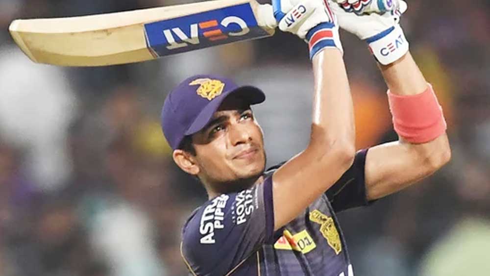 শুভমন গিল: ২ ম্যাচ মিলিয়ে তাঁর সংগ্রহ মাত্র ৪৮ রান। অন্য ওপেনার নীতীশ রানা কমলা টুপির অধিকারী। তাঁকে সঙ্গত দিতে শুভমনের ব্যাট থেকেও বড় রান চাইবেন নাইট সমর্থকরা।