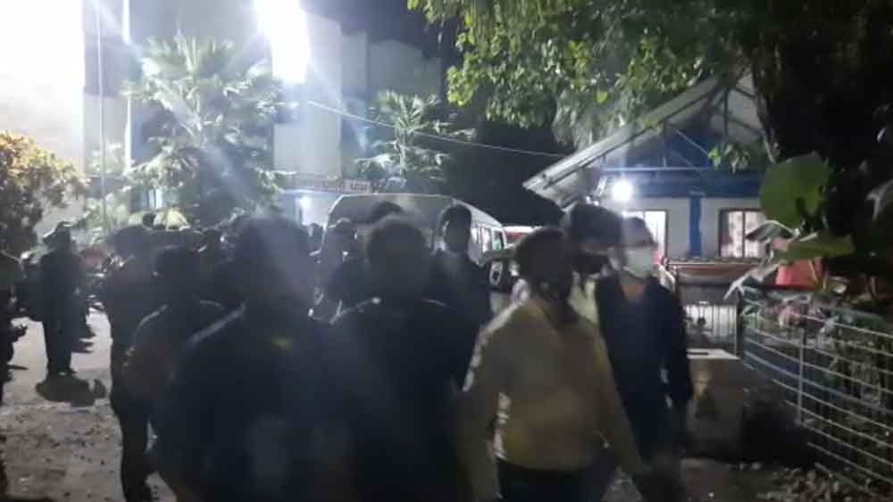 West Bengal Election 2021: TMC and BJP engaged in clash at Jalpaiguri after election dgtld