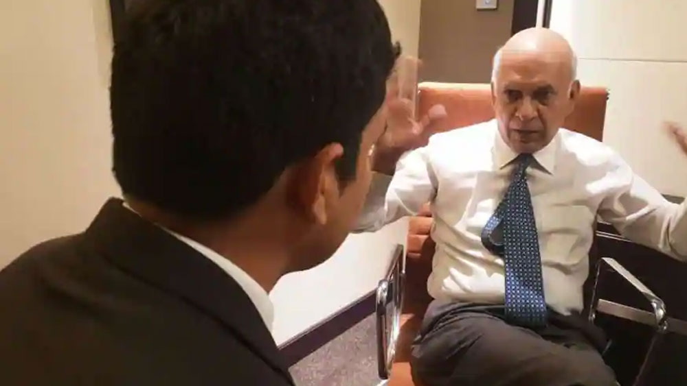 পকেটে মাত্র ২০ টাকা নিয়ে পালিয়ে আসা সেই অফিসার ভারত থেকে শুরু করলেন বাংলাদেশের মুক্তিযুদ্ধের কাজ। হয়ে উঠলেন মুক্তিবাহিনীর প্রশিক্ষক।