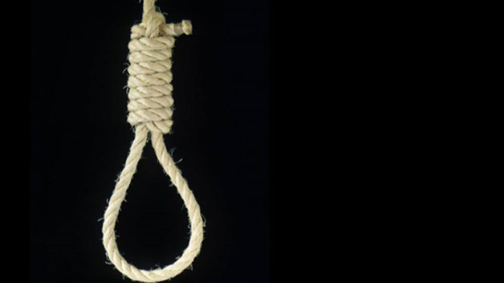 এই কারণে পাকিস্তানে তাঁর ফাঁসির সাজা হয়। কিন্তু ভারতে চলে আসার কারণে পাক সেনা তাঁকে ফাঁসি দিতে পারেনি। আজও এই সাজা বহাল রয়েছে।