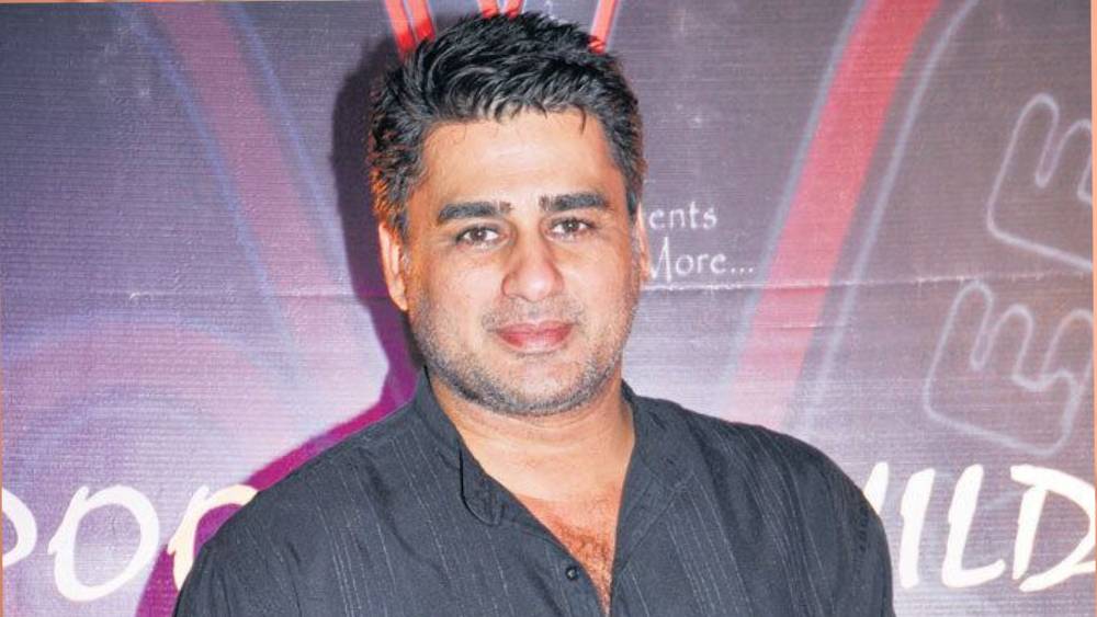  ‘অপহরণ’, ‘আঁধি’, ‘সাহেব বিবি গুলাম’, ‘উতরন’, ‘এক হসিনা থি’-সহ বহু ধারাবাহিকে নিজের অভিনয় দক্ষতার ছাপ রেখেছিলেন আয়ুব।