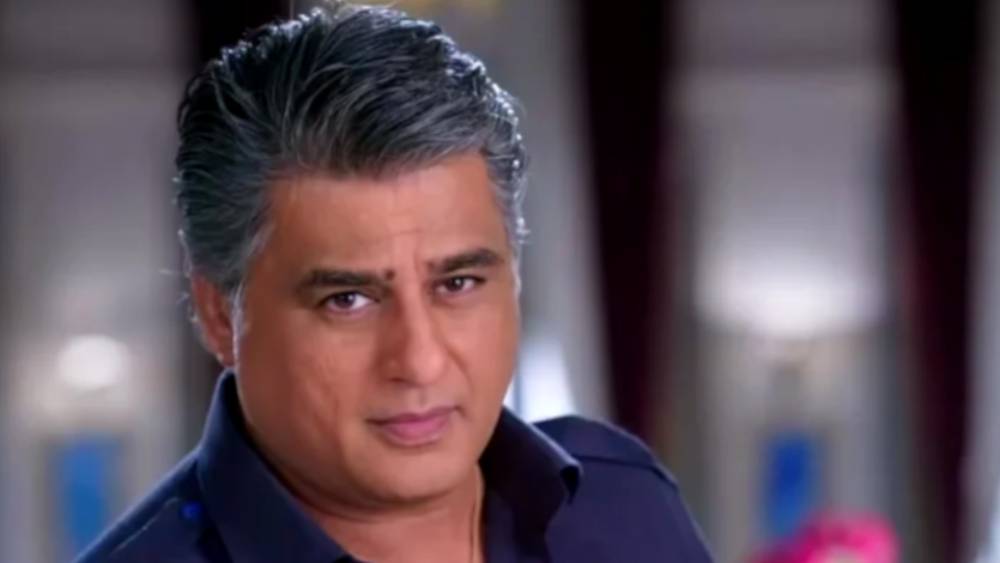 অতিমারিতে সুরক্ষাবিধি মেনে চলার জন্য সকলের কাছে আবেদন জানিয়েছেন তিনি। অভিনেতার আক্ষেপ, নিজস্ব বৃত্তে বিপদ না এলে অনেকেরই টনক নড়ে না।