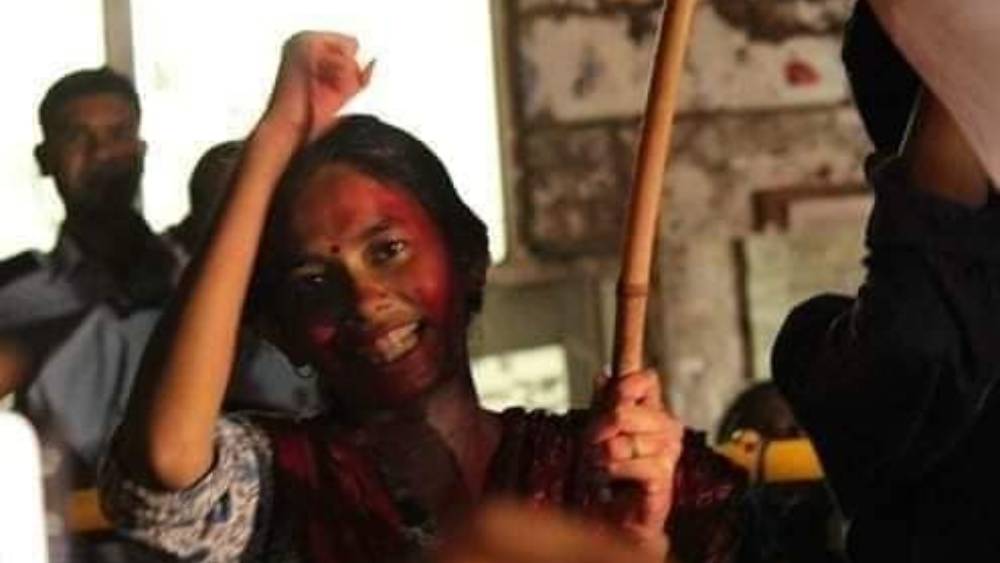 শেয়ারবাজারে কিছু বিনিয়োগ করেননি ঐশী।