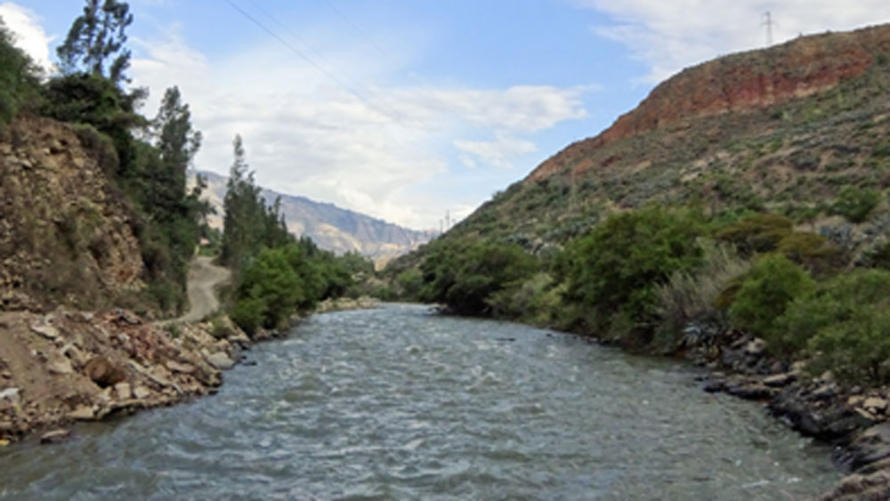 তাঁরা উত্তরপশ্চিম পেরুর সান্টা নদীর উপত্যকা থেকে ৬ সেটের একটি খিপু উদ্ধার করেন। ওই এলাকার জনগণনা সংক্রান্ত একটি প্রাচীন বইও তাঁরা পড়তে শুরু করেন।