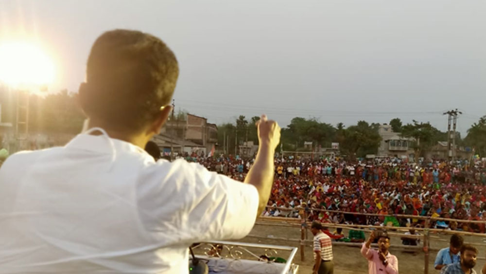 বর্তমানে ফিরহাদের হাতে আছে নগদ ৫৫ হাজার ৬৫০ টাকা। তাঁর স্ত্রীর কাছে আছে ৬৫ হাজার ২৫৫ টাকা।