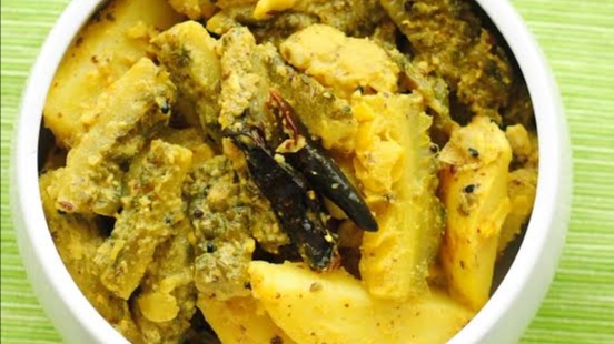 উচ্ছে-আলুর বটি