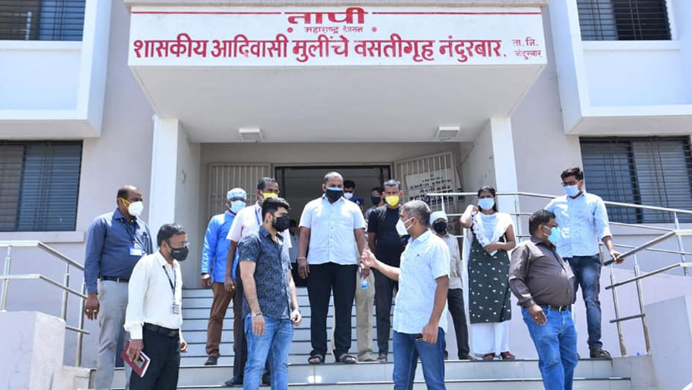 ৫০ লাখ টাকা দিয়ে রেমডিসিভিসির ওষুধও মজুত করে রেখেছেন তিনি।