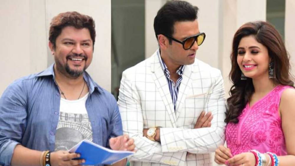 রাম কমলের সঙ্গে রোহিত ও ঋতাভরী