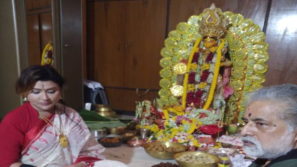 এই মুহূর্তে নয়নার হাতে আছে ৩৫ হাজার ৬৯০ টাকা। সুদীপের হাতে আছে ৯৮ হাজার ৫০০ টাকা।