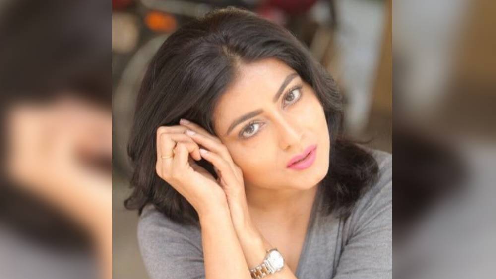 টলি-পাড়ায় বাড়ছে উদ্বেগ, এ বারে করোনা আক্রান্ত অভিনেত্রী গার্গী রায়চৌধুরী