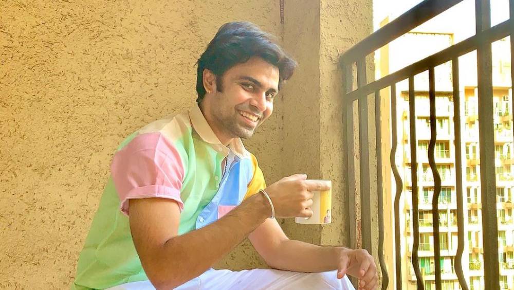 ওয়েব সিরিজের একটি পর্বের জন্য ৫০ হাজার টাকা নেন তিনি। আর ছবিতে পারিশ্রমিক নেন এক কোটি টাকা।