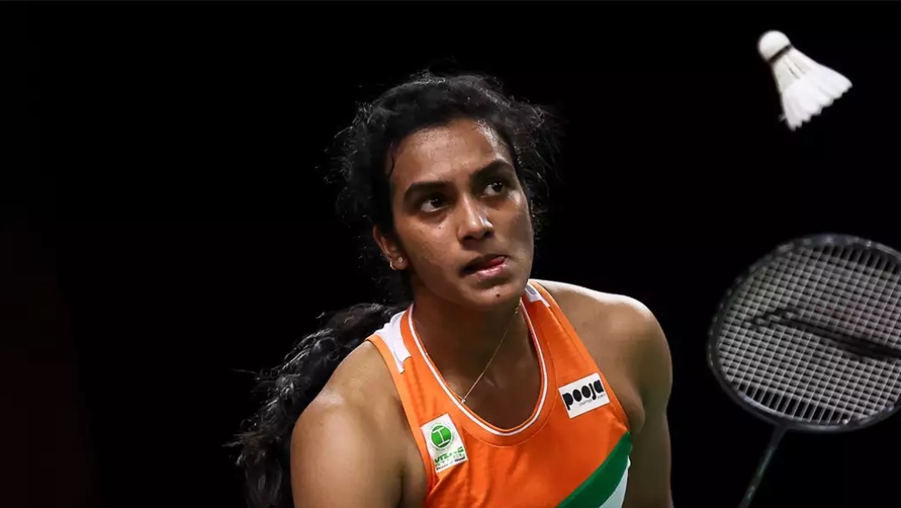 এশীয় স্তরে সাফল্যের আগেও কমনওয়েলথ গেমসে নিজের ছাপ রেখেছিলেন পুল্লেলা গোপীচন্দের এই ছাত্রী। ২০১৪-তে গ্লাসগোতে মালয়েশীয় শাটলার টি জিং ই-কে হারিয়ে ব্রোঞ্জ জয়। এর পর ২০১৮-য় ফের কমনওয়েলথে সাফল্য আসে। সে বার অস্ট্রেলিয়ায় সাইনা নেহওয়ালকে হারিয়ে রুপো জিতে নেন সিন্ধু।