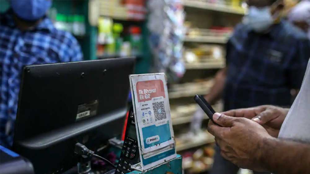 বিভিন্ন জনকল্যাণকর প্রকল্পের বিরামহীন পরিষেবা নিশ্চিত করতেই এই ডিজিটাল প্রক্রিয়ায় লেনদেনের ব্যবস্থা। এ সংক্রান্ত একটি সরকারি বিবৃতিতেই জানানো হয়েছে বিষয়টি। এই প্রক্রিয়ায় যেমন কোনও মধ্যস্থতাকারী থাকবে না তেমনই মাঝপথে অর্থ বা লেনদেন সংক্রান্ত তথ্য চুরি যাওয়ার আশঙ্কাও থাকবে না বলে দাবি করছে কেন্দ্র।