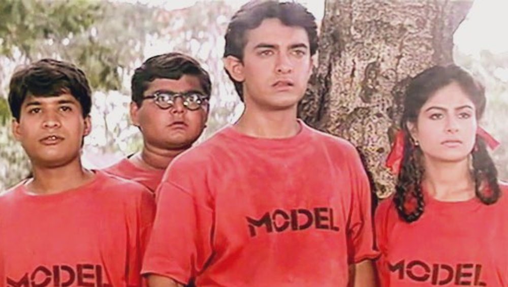 এর পরেই ১৯৯২ সালে আমির খানের ছবি ‘জো জিতা ওহি সিকন্দর’ মুক্তি পায়। এই ছবিতে আমিরের সুপারিশে দেবেন সুযোগ পান। কিন্তু সে কথা বাড়িতে জানাতেই চূড়ান্ত অশান্তি শুরু হয়।