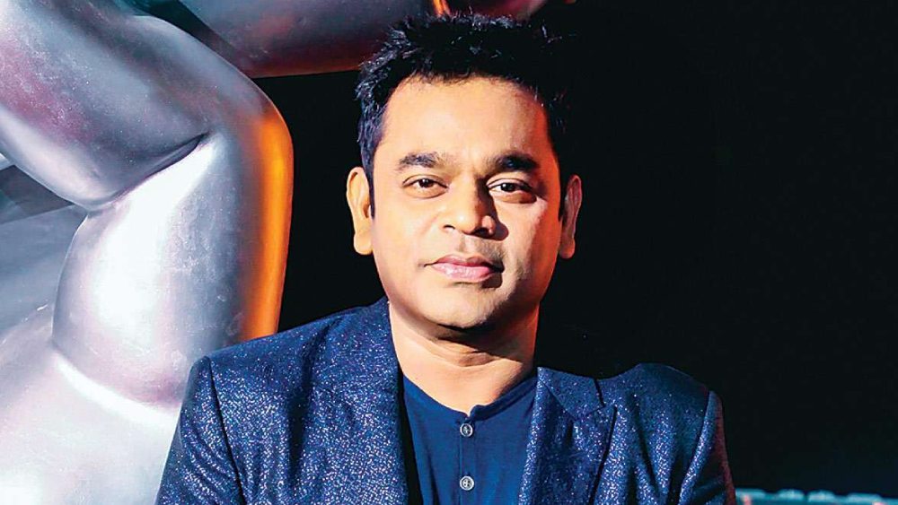 সেটা ১৯৯২। তখনও এ আর রহমান তেমন নাম করে উঠতে পারেননি। মূলত বিভিন্ন বিজ্ঞাপনের জন্য সুর বাঁধতেন তিনি।