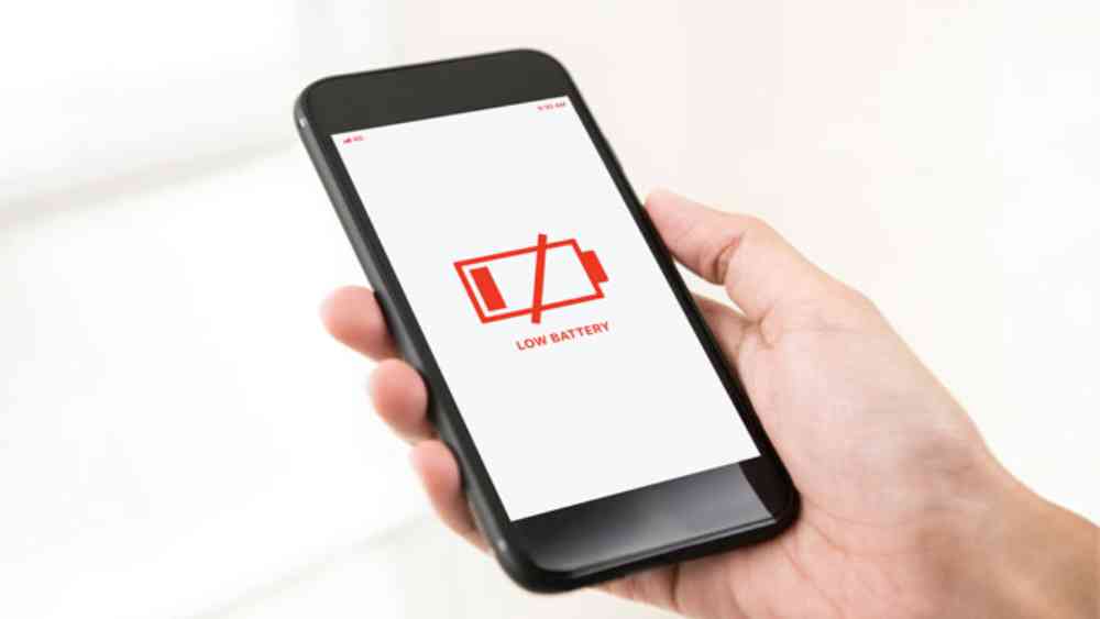 ব্যাটারি বাঁচাতে প্রয়োজনীয় অ্যাপ মুছে ফেলুন। 