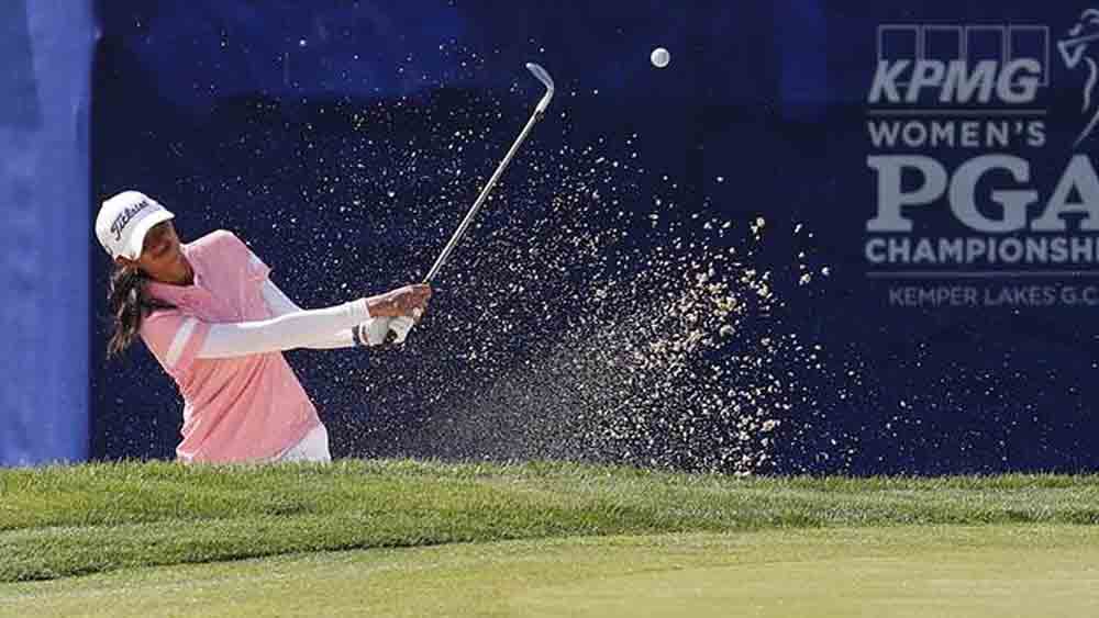 স্কুল পাশ করেই অলিম্পিক্সে নেমে পড়া অদিতি নিজেকে নিয়ে খুব বেশি আশা করেননি রিয়োতে। তবে দেশে তাঁর পরিচিতি বেড়ে যায়। তাঁকে ঘরে প্রত্যাশা তৈরি হতে থাকে। সেটাই অনুপ্রেরণা দেয় তরুণ গল্ফারকে। নিজেকে নতুন ভাবে তৈরি করতে শুরু করেন অদিতি।