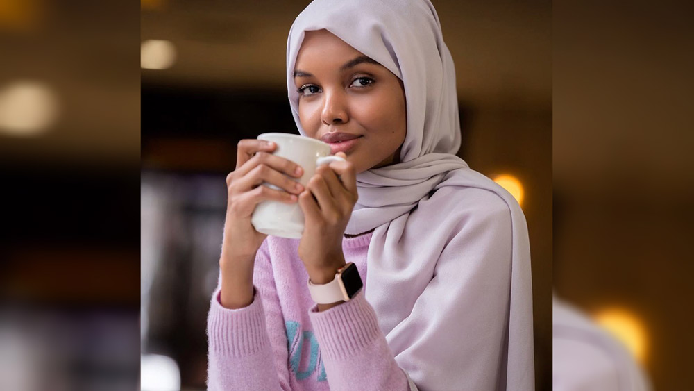 কিন্তু ২০২০ সালে হালিমার একটি ইনস্টাগ্রাম স্টোরি বিশ্বকে ফের চমকে দেয়। ইনস্টাগ্রাম স্টোরির কয়েকটি সিরিজে তিনি মডেলিং দুনিয়াকে বিদায় জানানোর কথা ঘোষণা করেছিলেন।