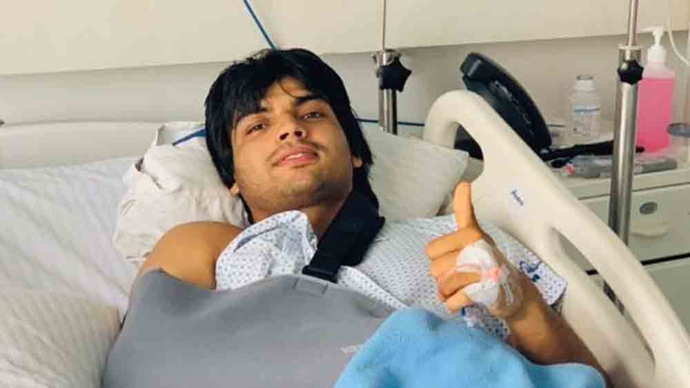 হাসপাতালের বিছানায় নীরজ। ফাইল চিত্র