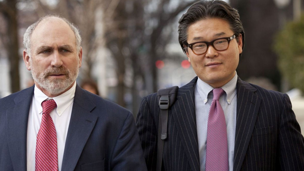 সেই ধারণাই ভেঙে যায় ২০২১ সালে। ব্যাপক বিপর্যয়ের মুখে পড়েন তিনি। মাত্র দু'দিনে দুই হাজার কোটি ডলার ক্ষতি হয় তাঁর। এত কম সময়ে এত বড় ক্ষতির উদাহরণ ইতিহাসে প্রথম।