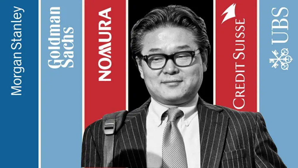 এই বিশাল সম্পত্তির মালিকের জীবনযাত্রাও বিলাসবহুল হওয়ার কথা ছিল। দামি পোশাক, একাধিক বাড়ির সামনে বিলাসবহুল গাড়ির সারি-- এ ছবিই যেন ভেসে ওঠে বিলের প্রসঙ্গ উঠলে।