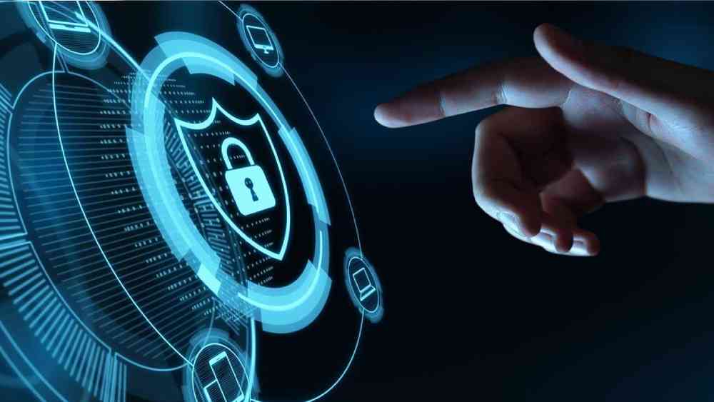 সামান্য অসাবধান হলেই চুরি হতে পারে টাকা। 