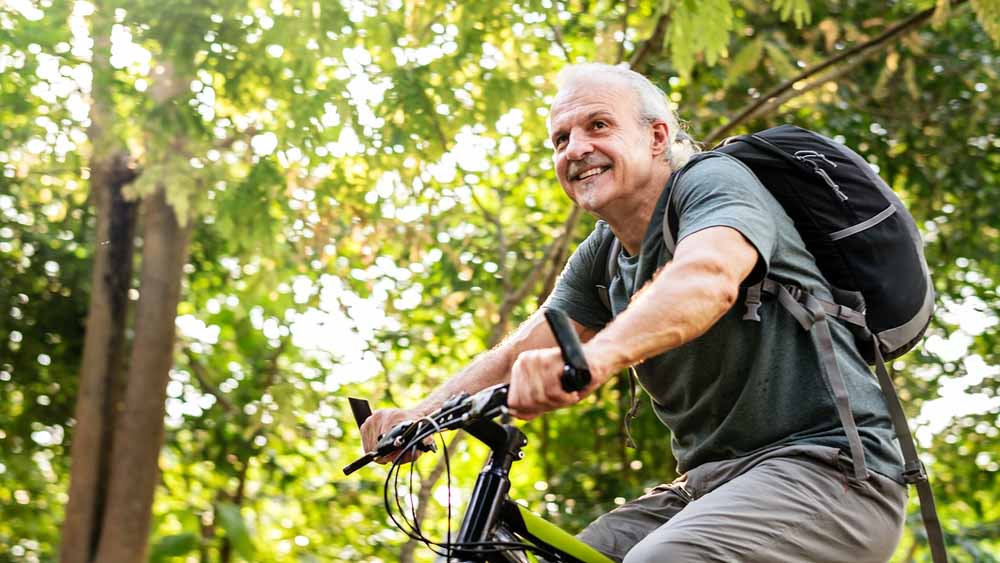 গবেষণাটির জন্য প্রায় ৭ হাজার মানুষকে বেছে নেওয়া হয়েছিল। তাঁরা প্রত্যেকেই ডায়াবিটিসের সমস্যা ভুগছিলেন। প্রায় পাঁচ বছর ধরে তাঁদের নিয়মিত সাইকেল চালাতে বলা হয়।