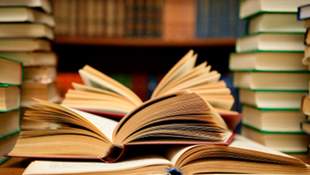 খাতা, বই, পেন, স্কুলের পোশাক-এগুলোও ঠিকমতো কিনে উঠতে পারতেন না  নিতিন।