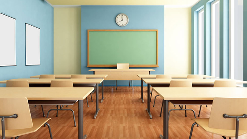 নিজে স্কুলে পড়ার সময় থেকেই নিতিন এই স্কুল চালু করে দিয়েছিলেন। প্রথম প্রথম খুব একটা পড়ুয়া হত না। নিতিন দ্বাদশ শ্রেণি পাশ করার পরই মূলত তাঁর কাছে পড়তে শুরু করে এলাকার বহু দরিদ্র পরিবারের ছেলেমেয়েরা।