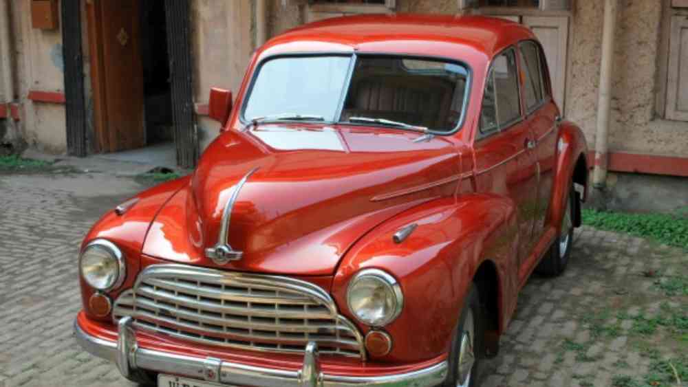 হিন্দুস্তান ১৪: প্রচণ্ড আরামদায়ক গাড়ি হিসেবে হিন্দুস্তান মোটরস এটিকে বাজারে আনে। ১৪৭৮ সিসি ইঞ্জিনের গাড়িটি অবশ্য ক্রেতাদের মন জয় করতে পারেনি। তাই ১৯৫০ সাল নাগাদ এটি  বন্ধ করে দেয় এইচএম। 