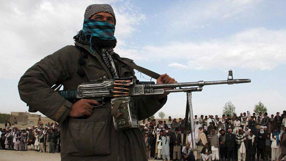 বছরে প্রায় এক হাজার ৮০০ কোটি টাকা বিদেশি অনুদান পায় তালিবান। সৌদি আরব, সংযুক্ত আরব আমিরশাহি এবং কাতার থেকেই মূলত ‘সরকারি-বেসরকারি’ অর্থসাহায্য পৌঁছয়। আসে পাকিস্তান থেকেও।