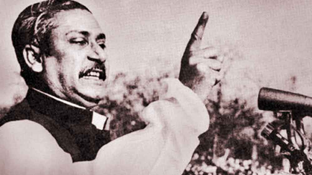 আমরা বুঝতে পারি, ১৯৭৫ সালের ১৫ অগস্টের মধ্যরাতে সেই হন্তারক অপশক্তি শুধু একজন মানুষ নয়, একজন রাষ্ট্রনেতা নয়, তাঁর আজীবনের স্বপ্নটিকেই হত্যা করতে তৎপর হয়েছিল। 