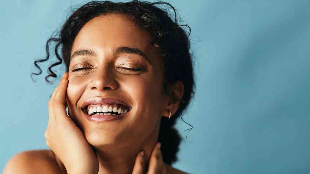 ত্বকের যত্ন নেবেন জামে